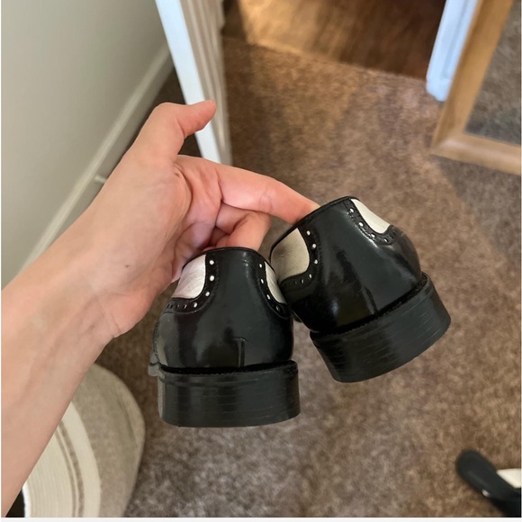 Stacy Adams Black and White Leather Loafters - Picture 5 of 5